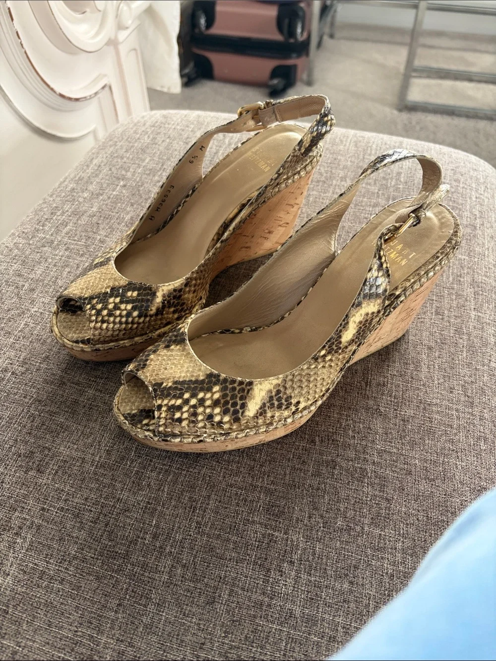 Peep-Toe Wedge Sandals in Snake Print Gold Stuart weitzman 6.5